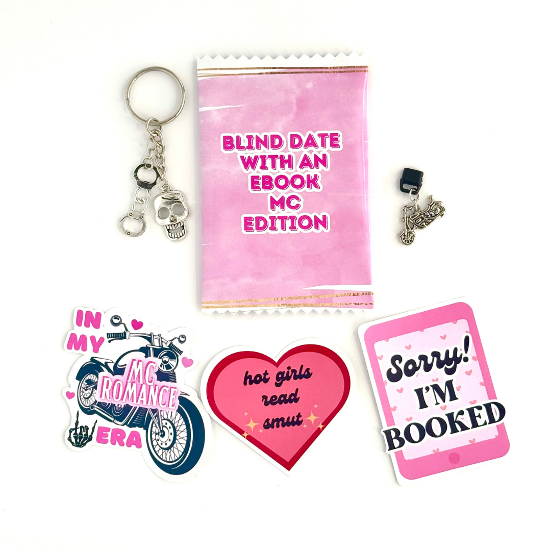 Blind Date with an Book - Short Spicy Insta-love Romance